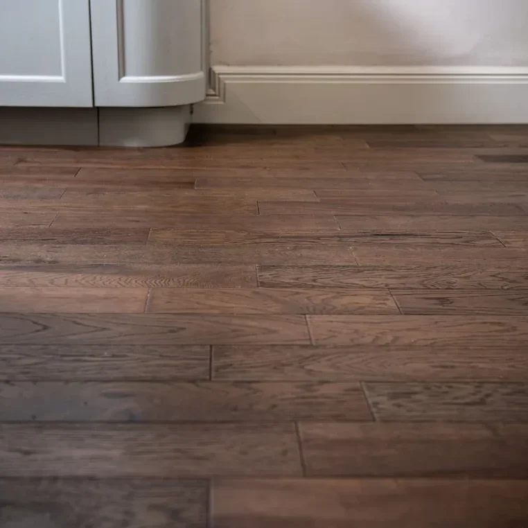 14mm-engineered-wood-flooring-14-3x125xrl-blackwashed-brushed-lacquered-3