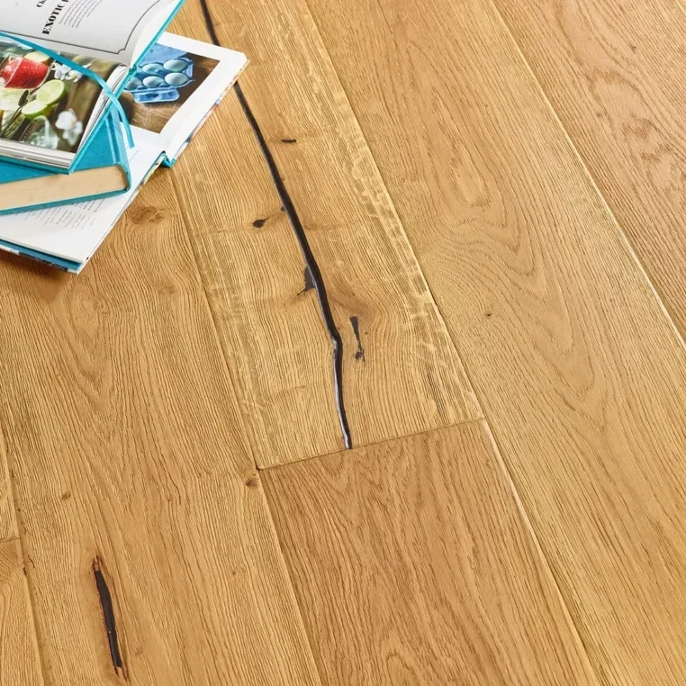 15mm-distressed-engineered-wood-flooring-15-4x220x1900-natural-hardwax-oiled-4