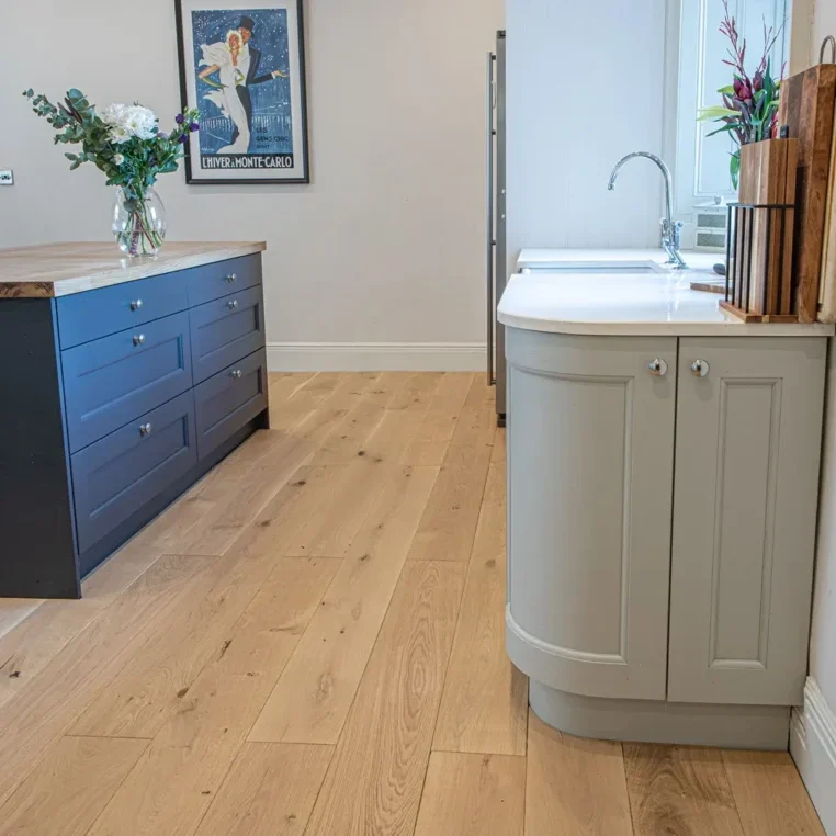 15mm-engineered-wood-flooring-15-4x190x1900-natural-invisible-oiled-1