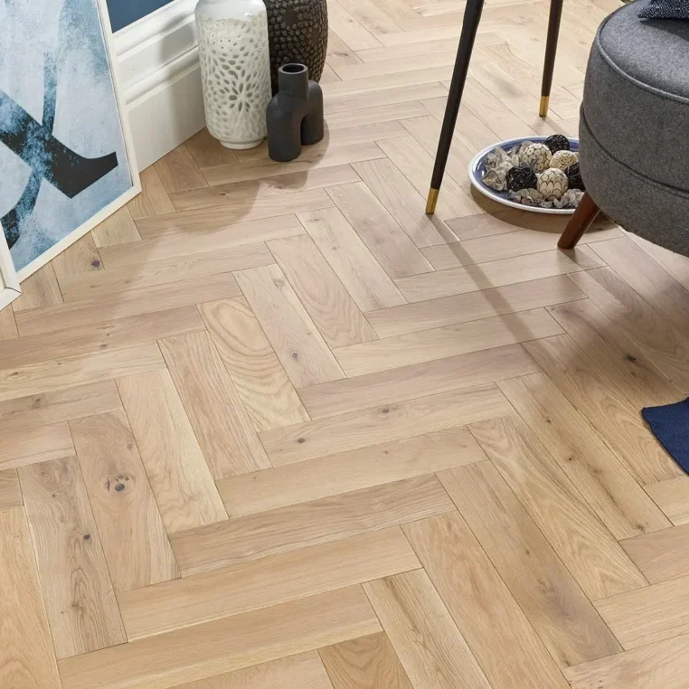 15mm-herringbone-engineered-wood-flooring-15-4x90x400-natural-invisible-oiled-4