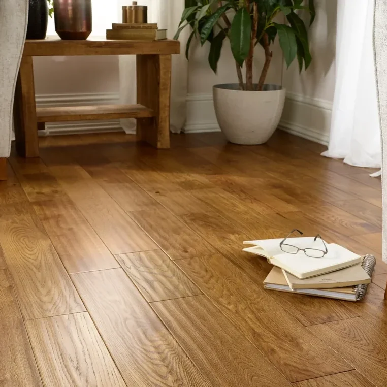 18mm-engineered-wood-flooring-18-5x150xrl-golden-handscraped-lacquered-4