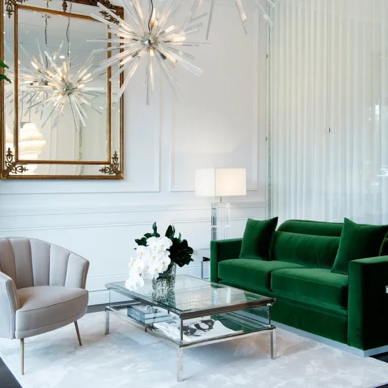 686d1a612b7993226c1bcd25_cannes-150300-showroom-02-2